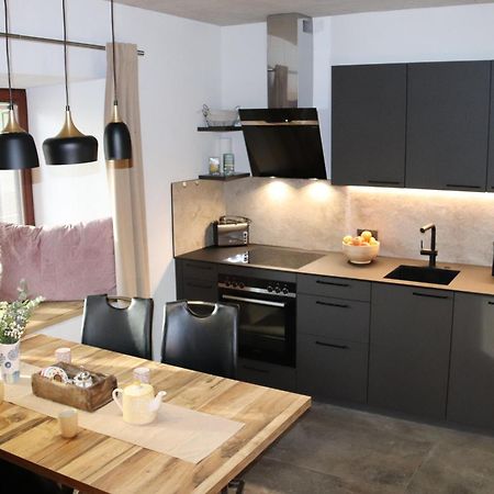 Appartements Marktplatzerl 마우어테른도르프 외부 사진